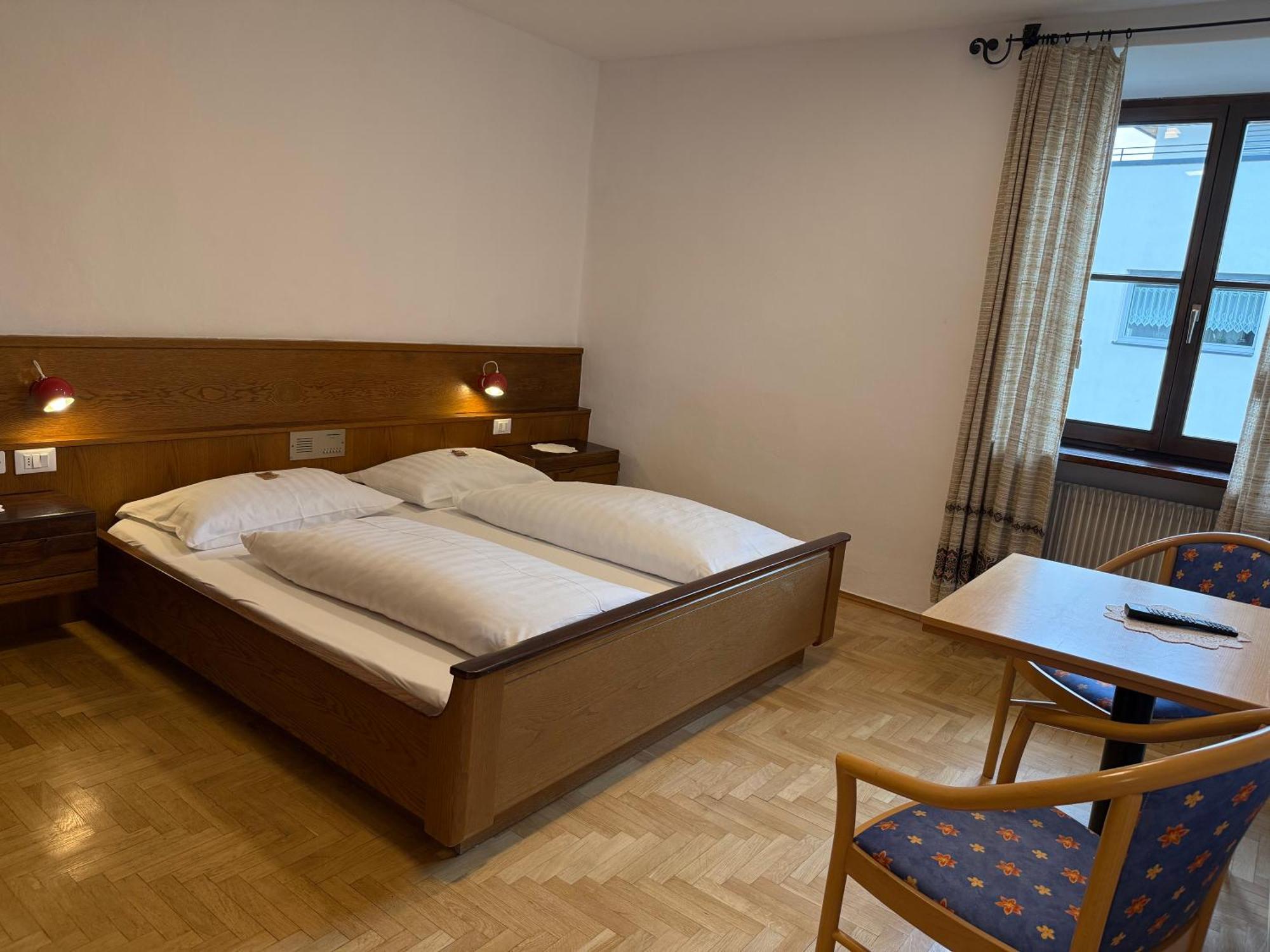 Hotel Goldenes Lamm 3*